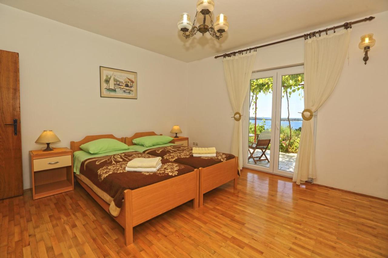 Apartment Stefani Хвар Экстерьер фото